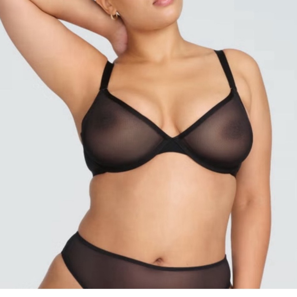 Cuup 42 F Bra The Plunge Underwire Back Closure Sheer Cup Support Black 42F